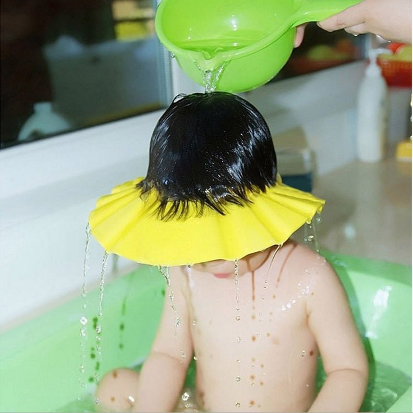 Visière chapeau pour douche bébé I ShampooCap™ - AU PAYS DE BEBE